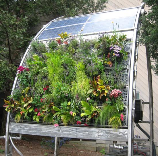 container-gardening-hydroponic-solar-vertical-garden-photo